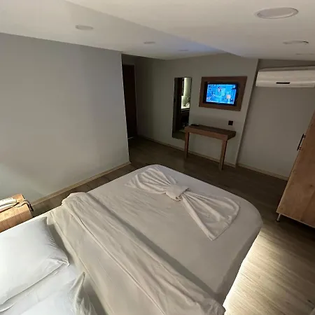 Rose Suites Hotel